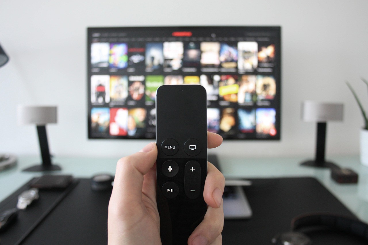 what-are-the-advantages-and-disadvantages-of-watching-tv-the