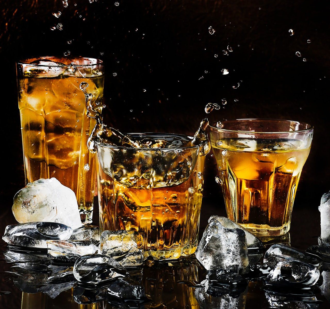 Advantages and Disadvantages of Drinking Alcohol