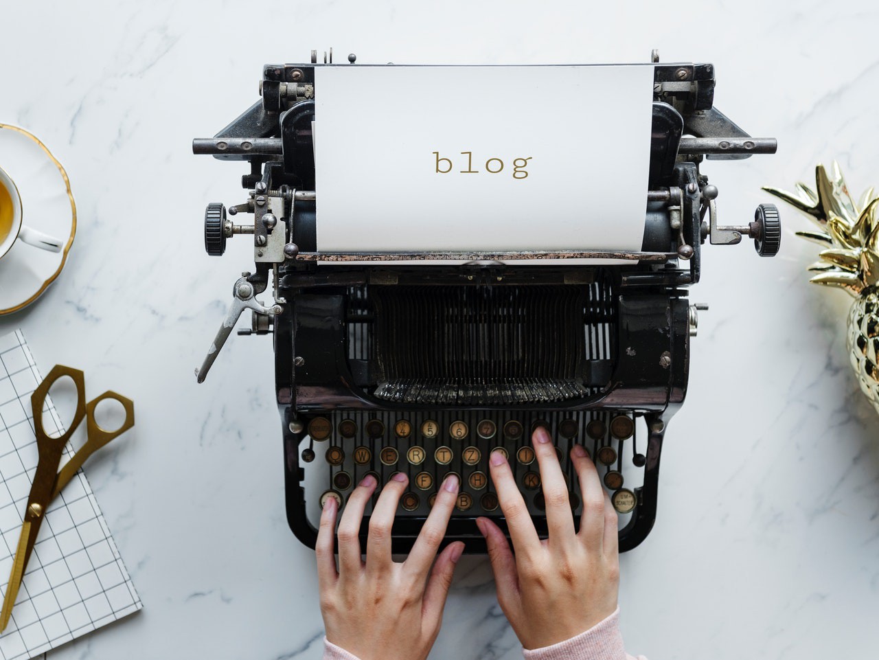 Advantages and Disadvantages of Blogging