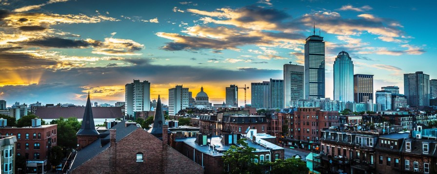 What are the Advantages and Disadvantages of Living in Boston, MA?