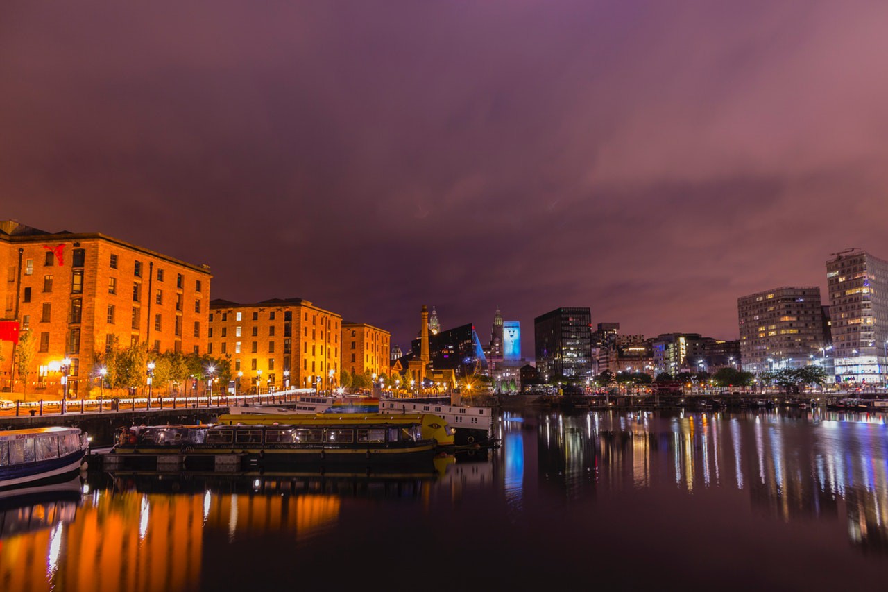 What are the Advantages and the Disadvantages of Living in Liverpool?